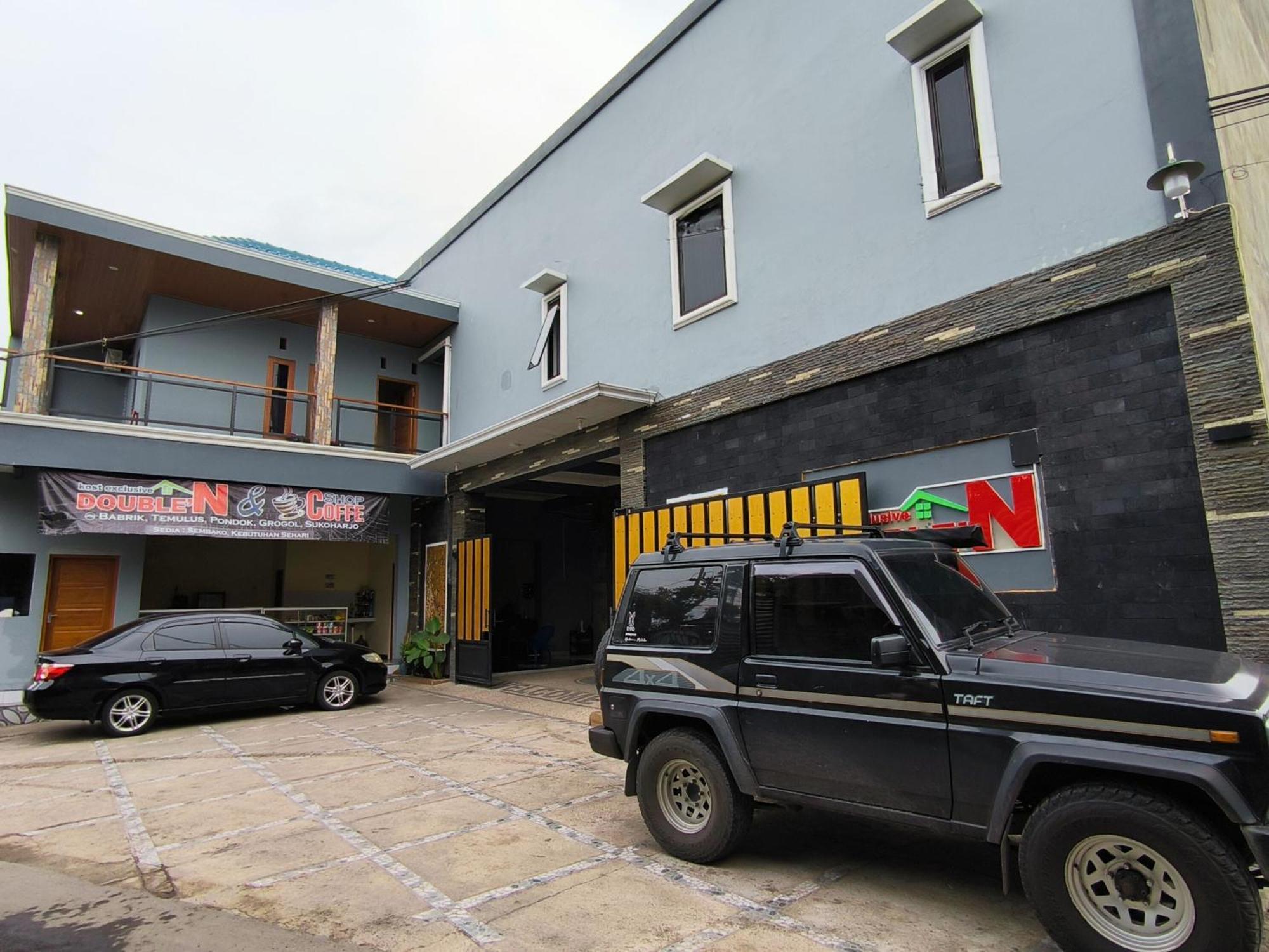 Nn Guesthouse Solo Exterior foto